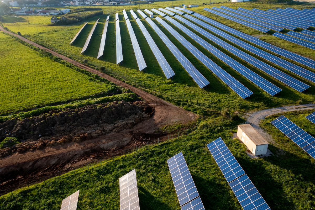 Fotovoltaico su terreno agricolo: quando e perché il Comune può vietarlo