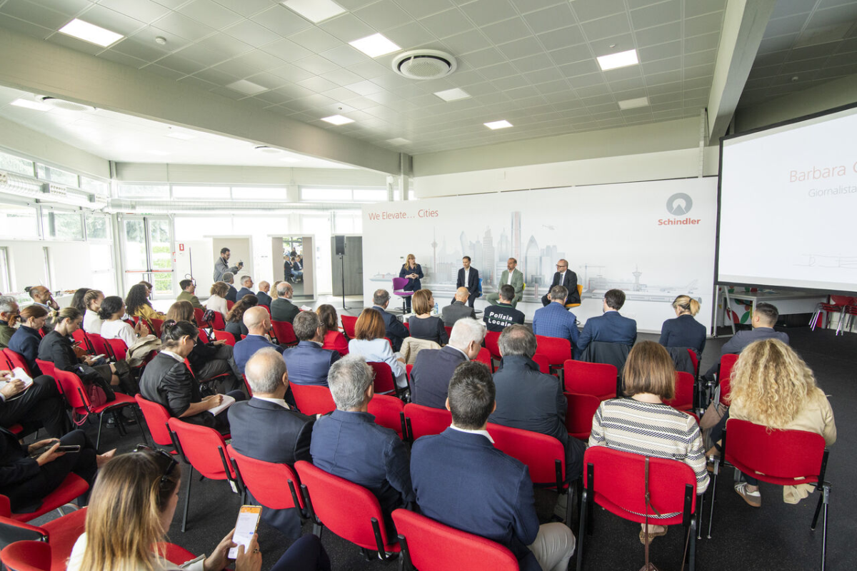 Un momento della conferenza stampa della presentazione della nuova sede Schindler a Concorezzo