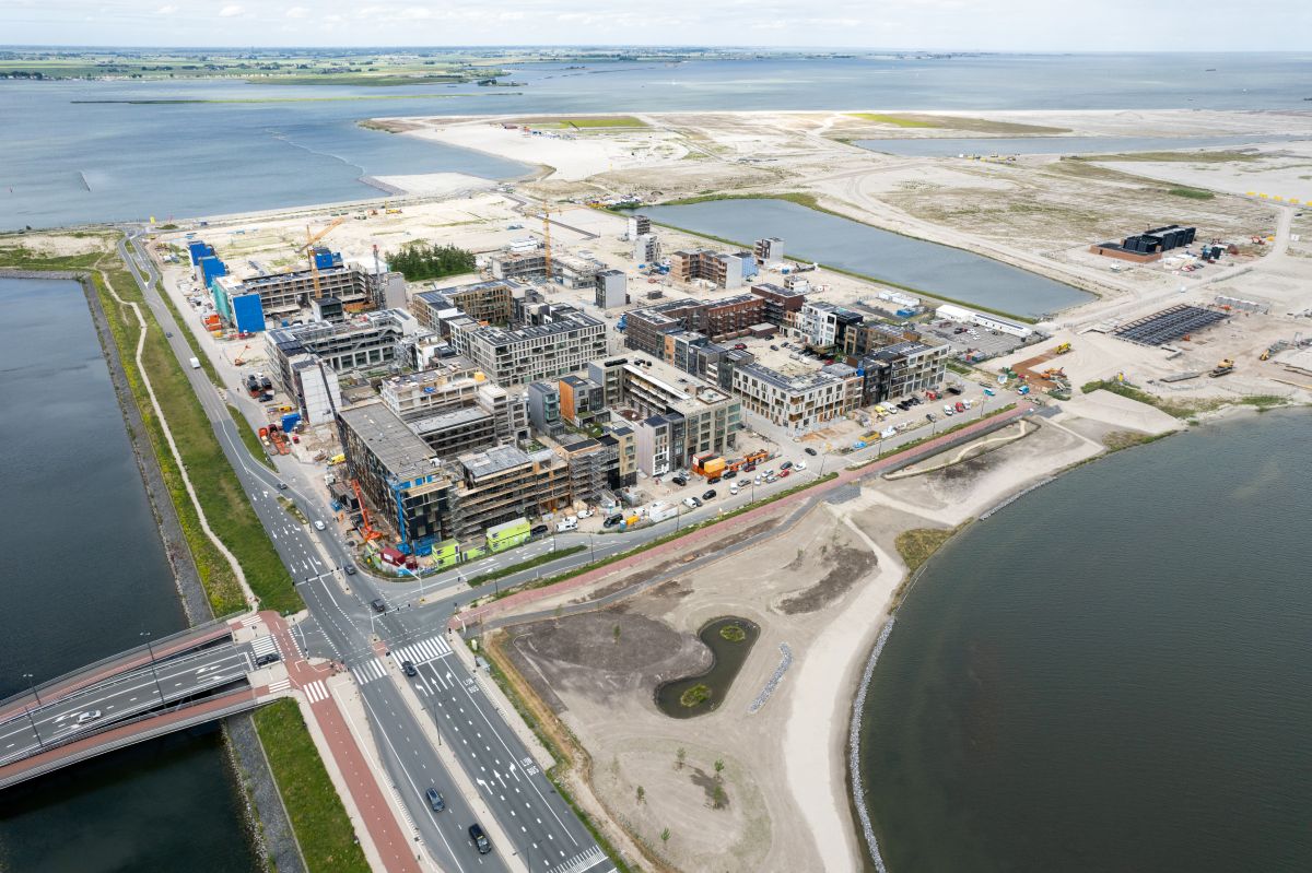 Juf Nienke ad Amsterdam progetto di SeARCH & RAU