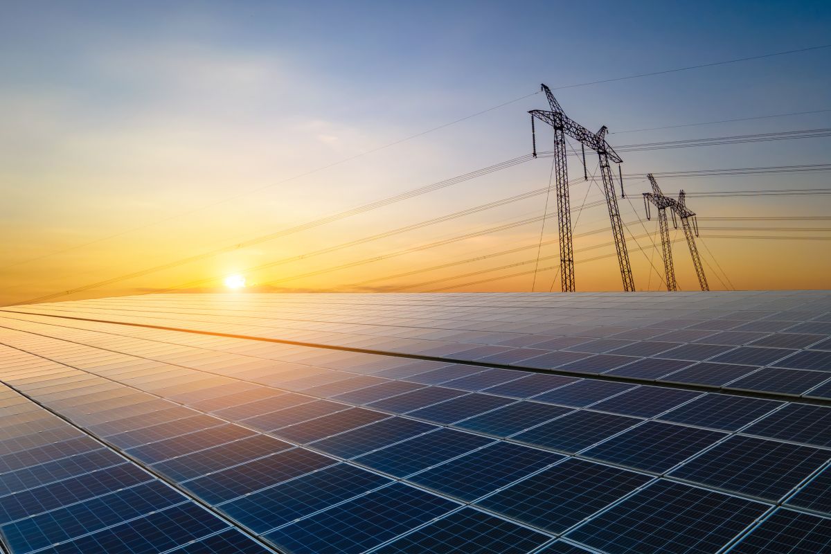 Fotovoltaico, al via la prima asta per gli incentivi FER-X: come iscriversi e requisiti