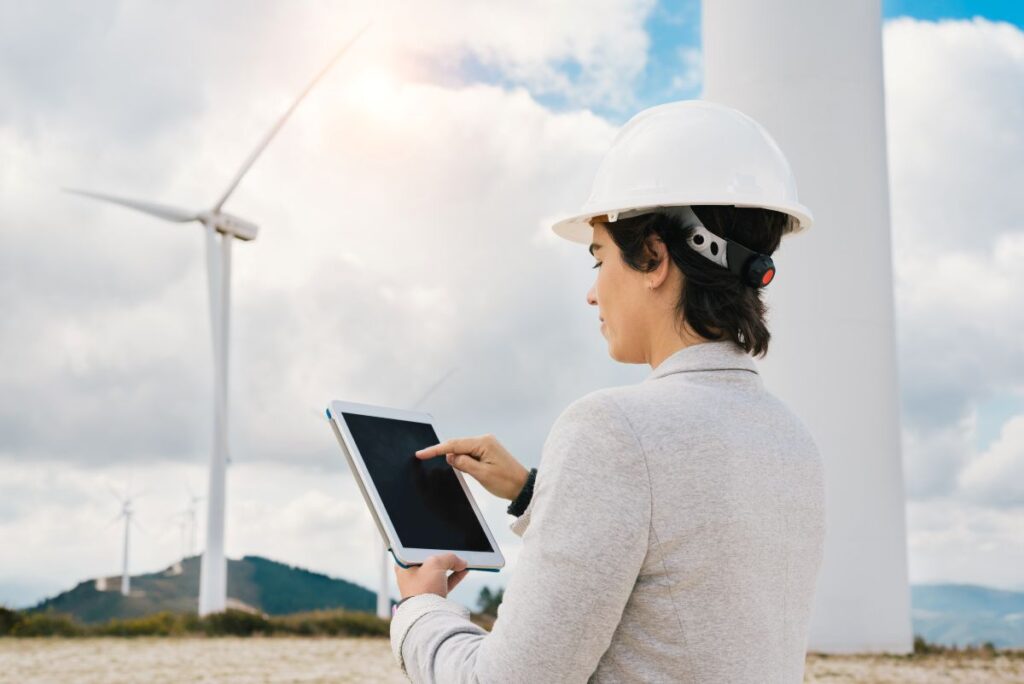 Parità di genere, rinnovabili e transizione energetica: il punto IRENA