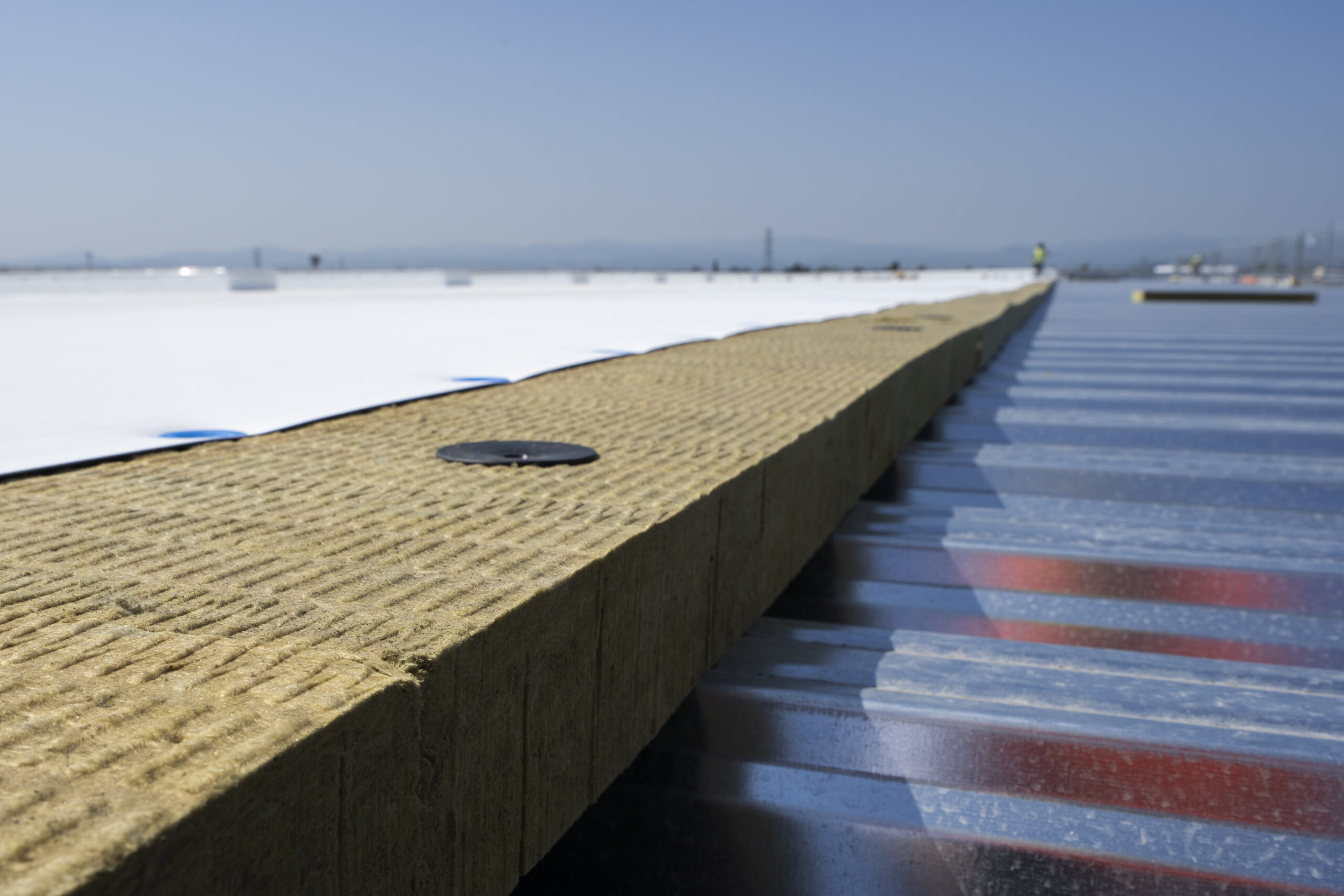 La lana di roccia ROCKWOOL per la riqualificazione del Polo Logistico di Piacenza