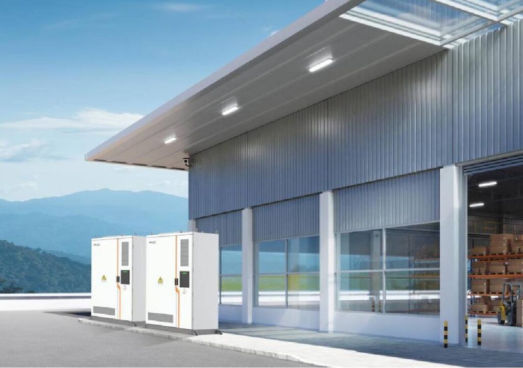 SolaX Power Italia: soluzioni All-in-One per la transizione energetica nel settore C&I