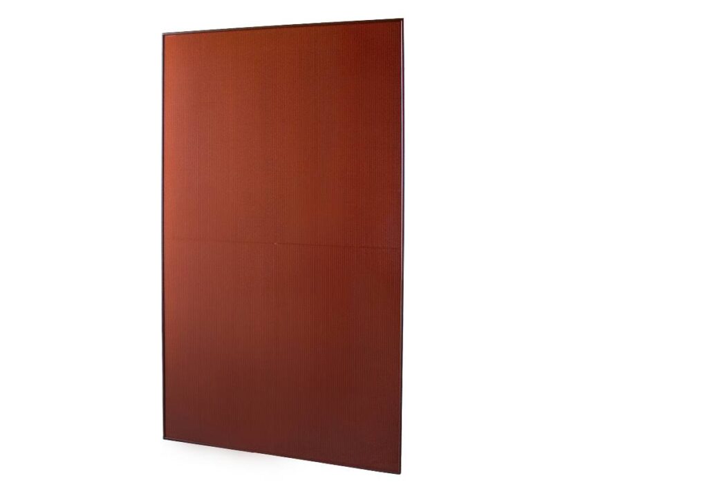 Solar Fabrik Mono S4 Halfcut Chroma Orange: il modulo color tegola per i centri storici
